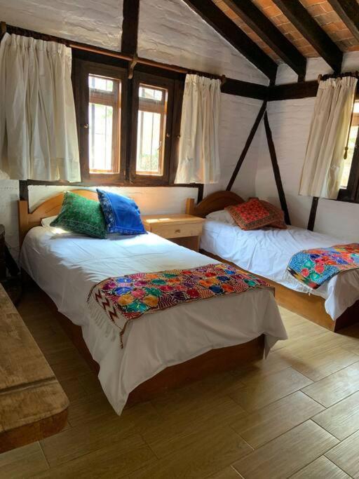 Cuarto Privado En Hostal Para 2 Personas Valle Valle de Bravo Exterior foto